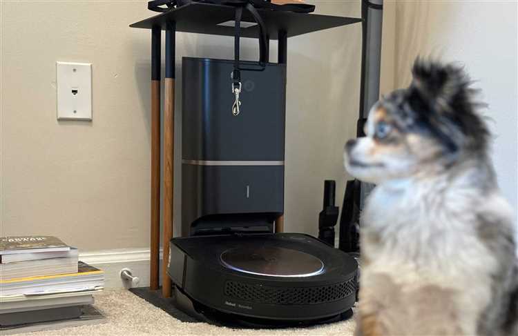 Does Roomba pick up dog hair?